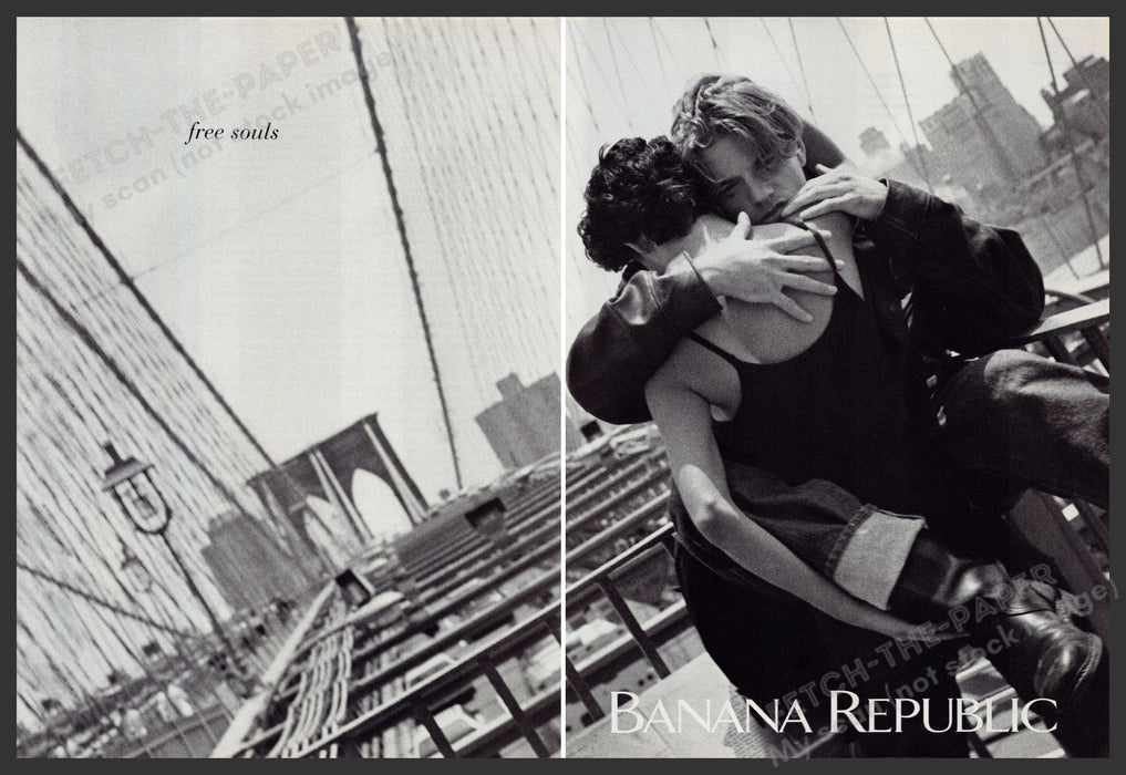 Banana Republic 1990s Print Ad (2 Pg) 1992 Couple "free souls" Brooklyn Bridge Fetch-the-Paper