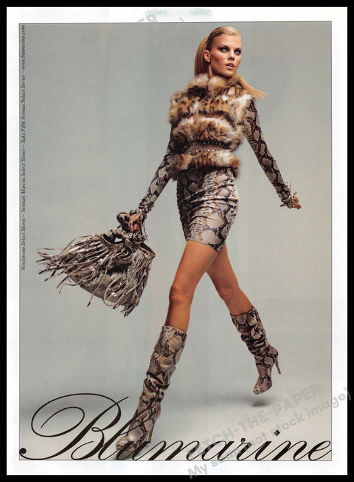 Blumarine 2010s Print Advertisement 2010 Legs Snakeskin Skirt Walking Fast Fetch-the-Paper