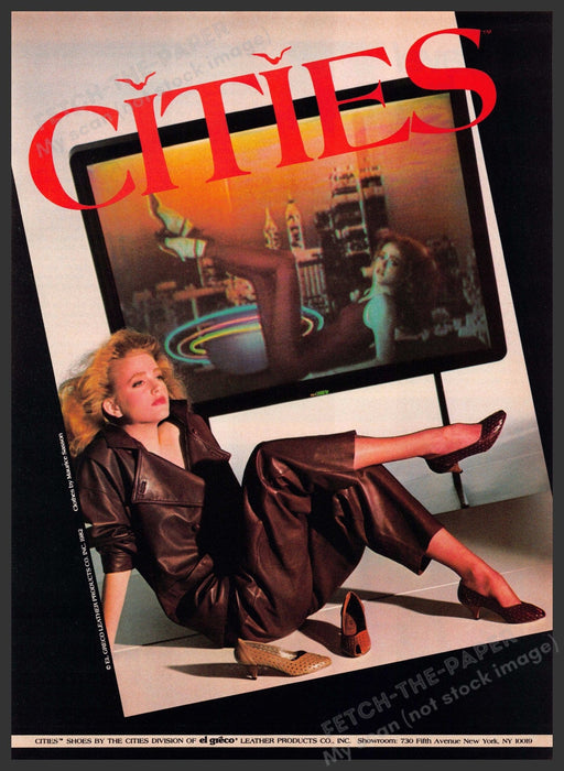 Cities Shoes 1980s Print Advertisement 1982 Legs City NYC Twin Towers Fetch-the-Paper