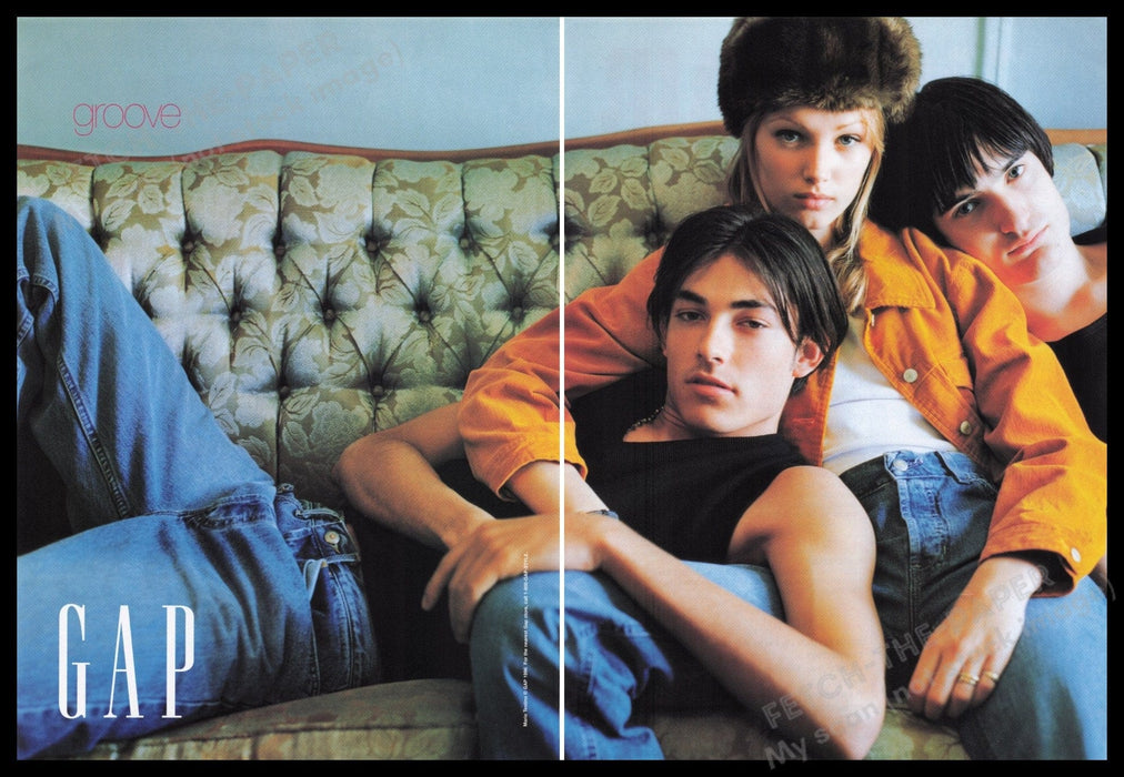 Gap Clothing Groove 1990s Print Advertisement (2 pages) 1996 Teens on a Couch Fetch the Paper!