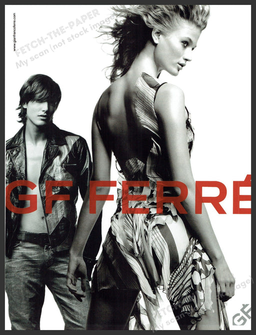Gianfranco Ferre GF 2000s Print Advertisement 2005 Legs Couple Fashion Fetch-the-Paper