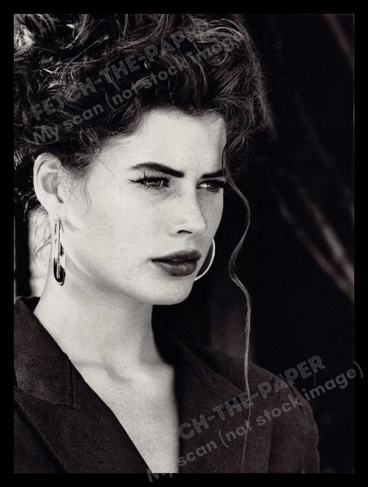 Guess Georges Marciano Carrie Otis 1980s Print Ad 1989 Front / Back Polka Dots Fetch-the-Paper