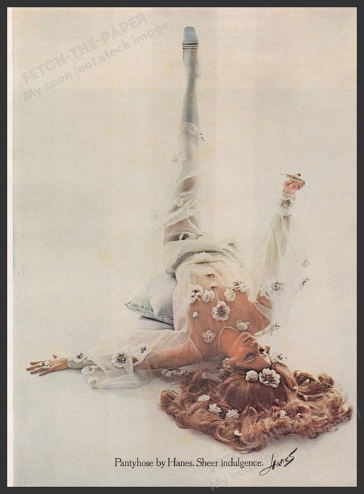Hanes Pantyhose 1960s Print Advertisement Ad 1969 Legs Sheer Undulgence Fetch the Paper!