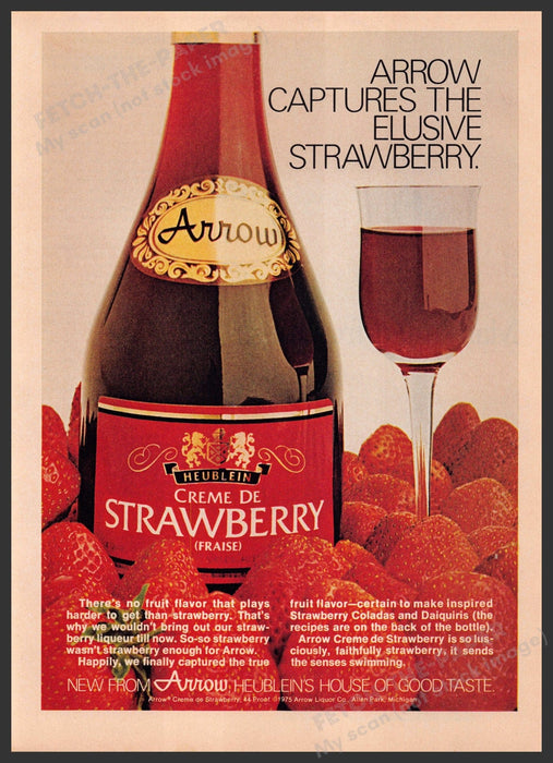 Heublein Creme de Strawberry 1970s Print Advertisement 1976 Arrow Fetch-the-Paper