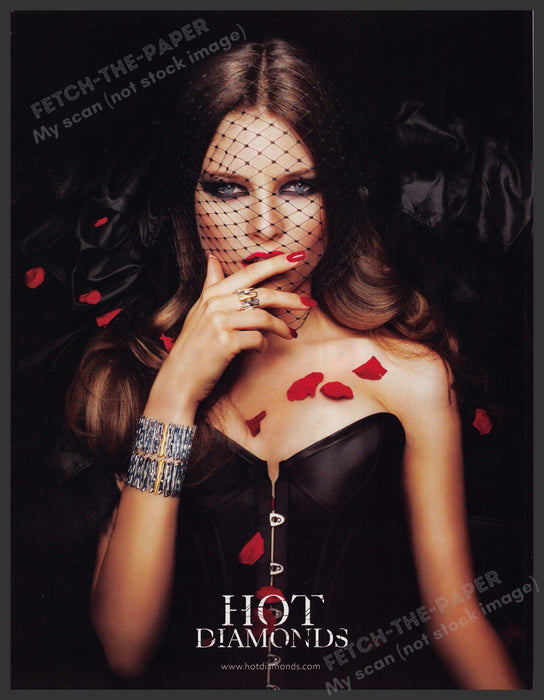 Hot Diamonds Jewelry 2000s Print Advertisement Ad 2008 Girl Red Lips Rose Petals Fetch-the-Paper
