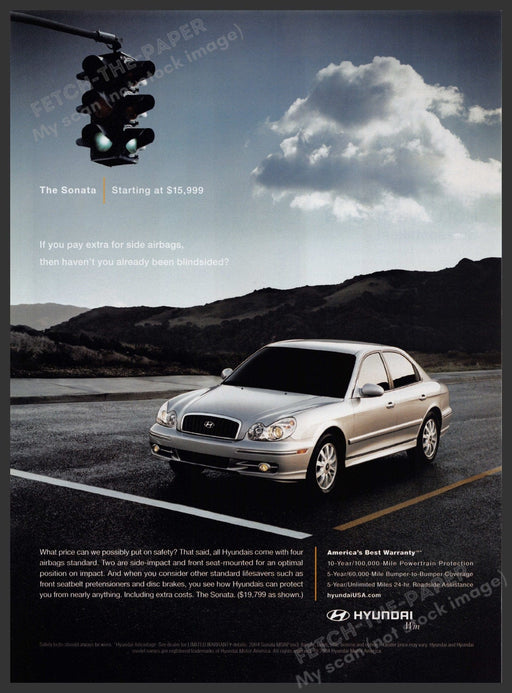 Hyundai Sonata Car 2000s Print Advertisement 2004 Traffic Light Intersection Fetch-the-Paper