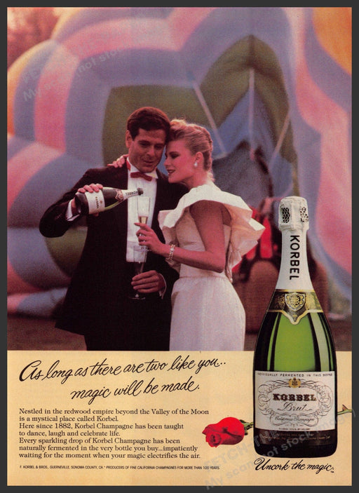 Korbel Champagne 1980s Print Advertisement 1984 Couple Hot Air Balloon Fetch-the-Paper