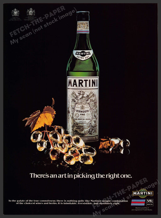 Martini Extra Dry Vermouth 1980s Print Advertisement Ad 1982 Grapes Fetch the Paper!