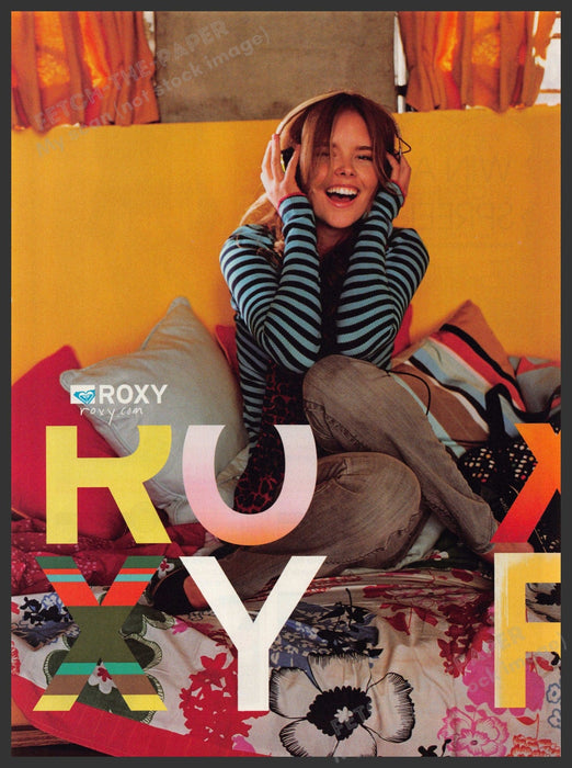 Roxy Footwear 2000s Print Advertisement 2007 Teen Music Listening on Bed Roxy