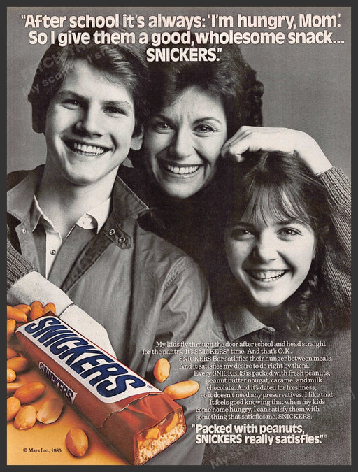Snickers 1980s Print Advertisement 1986 Mom with Kids After School Snack Snickers