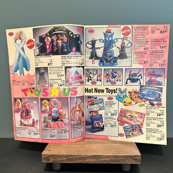 Toys R Us Out of this World Toy Book 1986 Catalog Booklet 1980s Magazine Insert Toys R Us