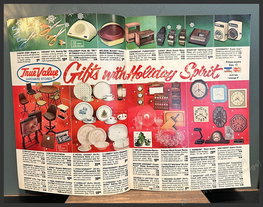 True Value "Santa's Parade" Shopper Catalog / Booklet 1980s Magazine Insert 1983 True Value