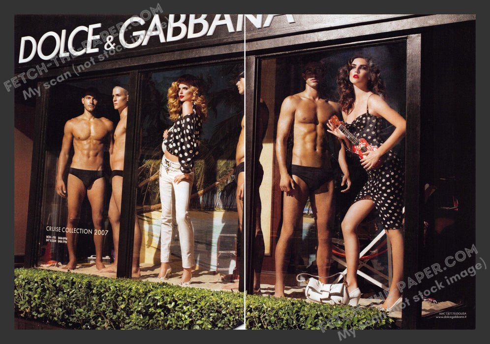 2006 Print Advertisement 2 Page Dolce & Gabbana Cruise Clothing Real Mannequins.