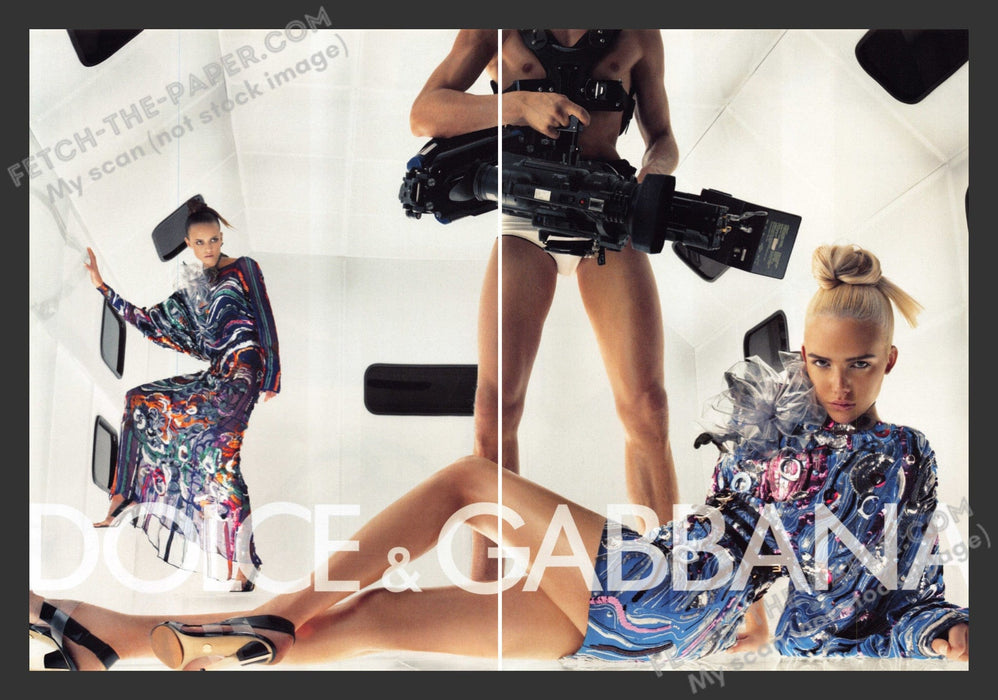 2007 Print Advertisement 2 Pg Dolce & Gabbana Sexy Cameraman Underwear Fashion.