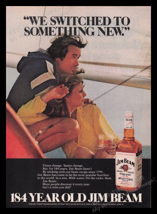 Jim Beam Whisky 1970s Print Advertisement Ad 1979 Couple Sailing Boat Fetch the Paper!