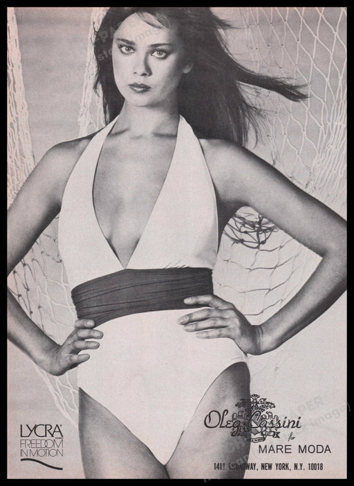 Oleg Cassini 1980s Print Advertisement Ad 1982 Fetch the Paper!