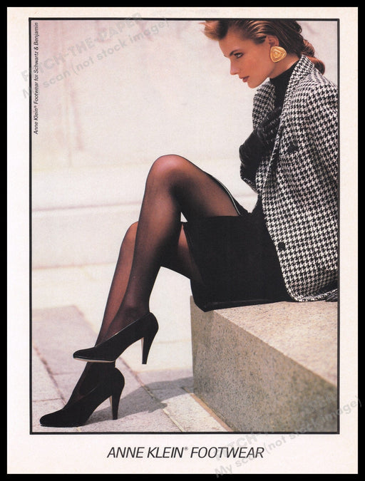 Ann Klein Footwear 1980s Print Advertisement Ad 1987 Working Woman Legs Fetch the Paper!