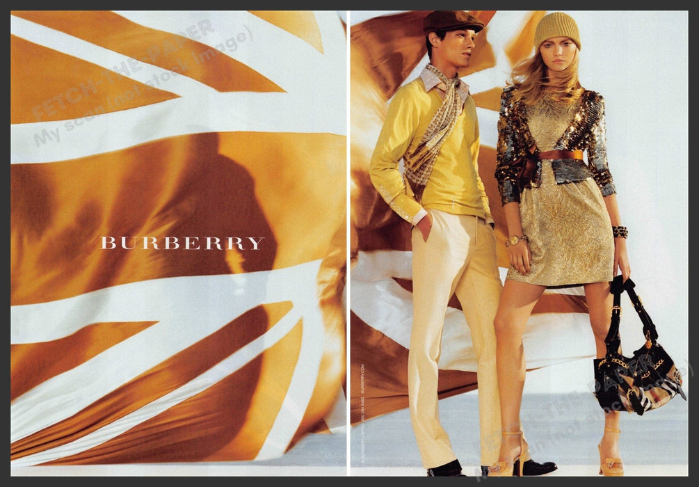 Burberry 2000s Print Advertisement (2 page) 2006 Couple Legs Mustard Yellow Burberry