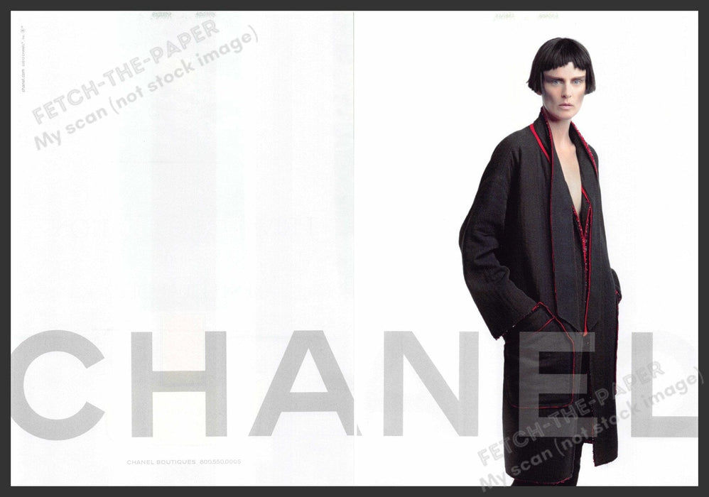 Chanel Stella Tennant 2010s Print Advertisement (2 page) 2012 Short Choppy Hair Fetch-the-Paper