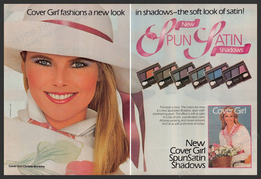 Cover Girl 1980s Print Advertisement (2pg centerfold) 1984 Christie Brinkley Fetch-the-Paper