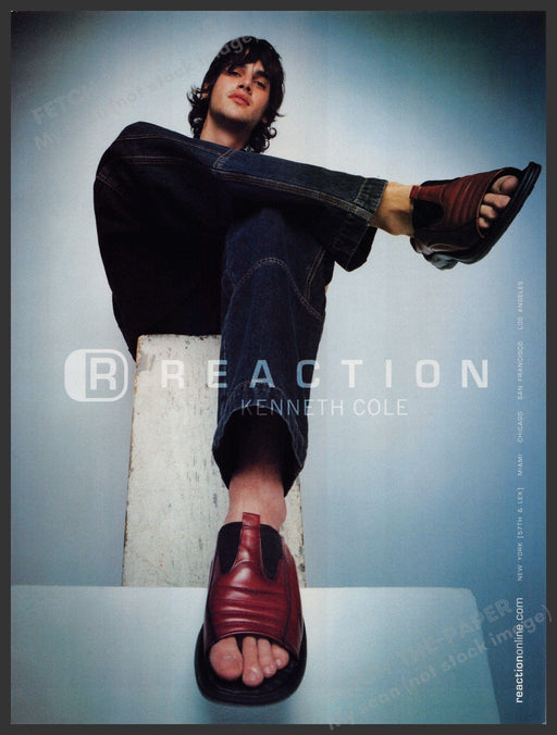 Kenneth Cole Reaction Men's Shoes 2000s Print Advertisement Ad 2002 Feet Fetch-the-Paper