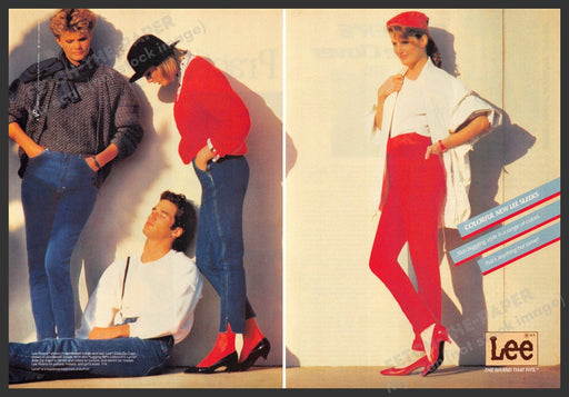 Lee Sleeks 1980s Magazine Print Ad (2 pages) 1985 Models Sun Wall Lee Sleeks