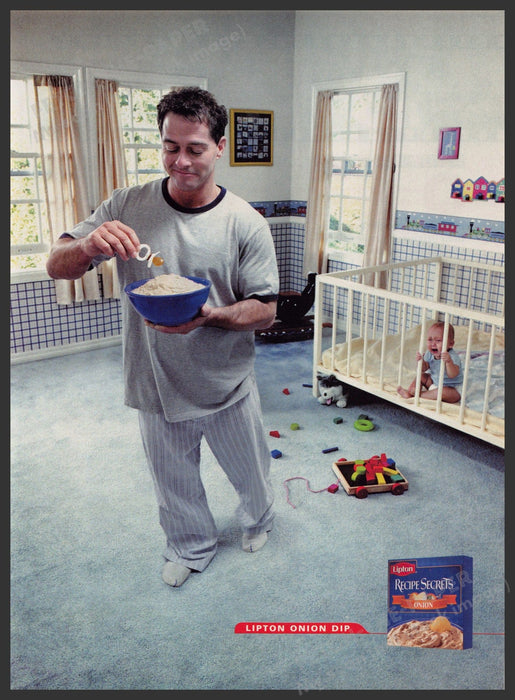 Lipton Onion Dip 2000s Print Advertisement 2001 Baby Crying Pacifier Dip Dad Fetch-the-Paper