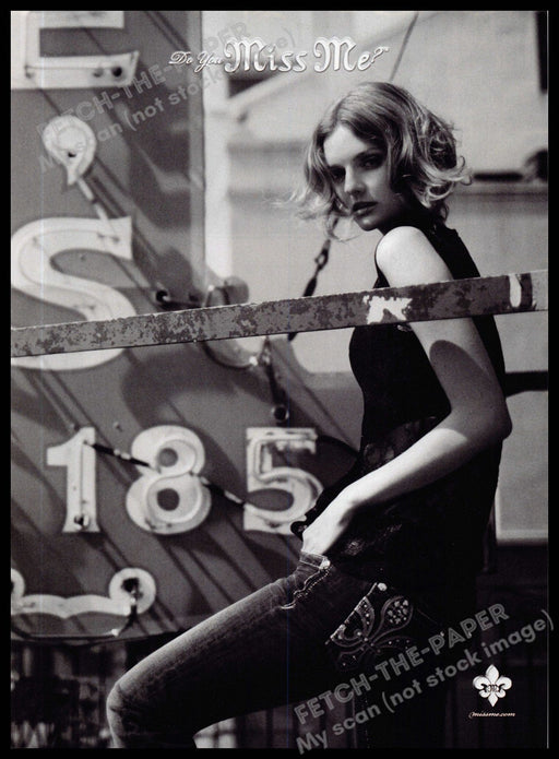 Miss Me Jeans 2010s Magazine Print Advertisement 2013 Old City Sign Miss Me