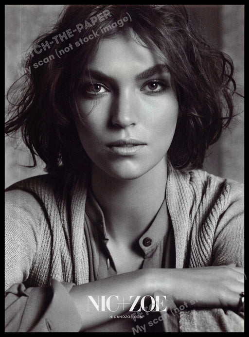 Nic + Zoe 2010s Magazine Print Ad 2013 Brunette Beauty Iconic Fashion Nic + Zoe