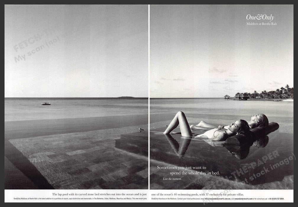 One&Only Reethi Rah 2000s Magazine Print Ad (2 pages) 2005 Bed in Ocean Legs One&Only Reethi Rah