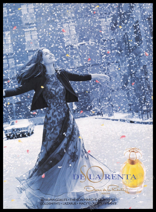 Oscar De La Renta Parfum 1990s Print Advertisement Ad 1997 Confetti City Model Fetch the Paper!