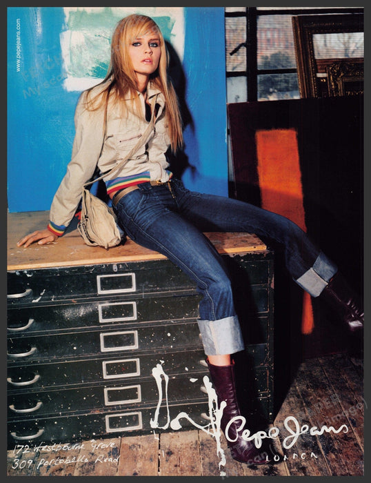 Pepe Jeans London Clothing 2000s Print Advertisement Ad 2003 Legs Fetch-the-Paper