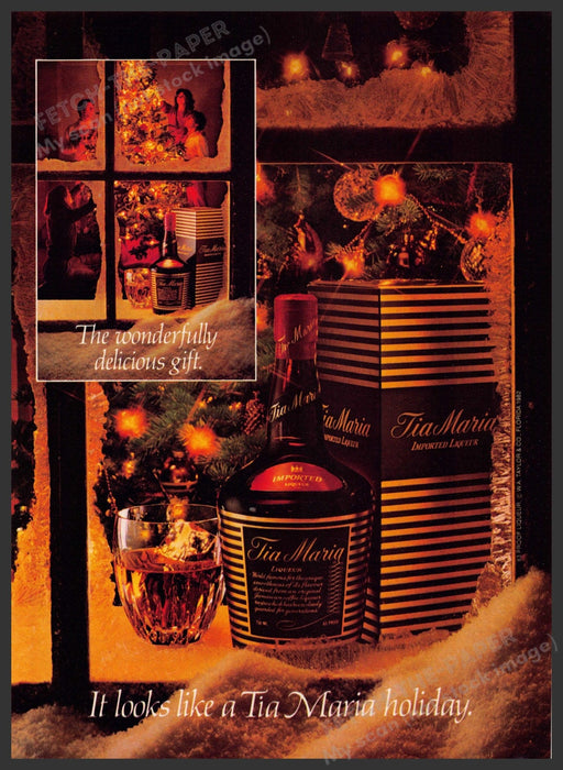 Tia Maria Holiday 1980s Print Advertisement 1982 Delicious Gift Fetch-the-Paper