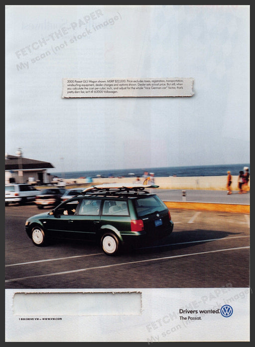 Volkswagen Passat GLS Wagon Car  2000s Print Advertisement Ad 2000 Beach Fetch-the-Paper