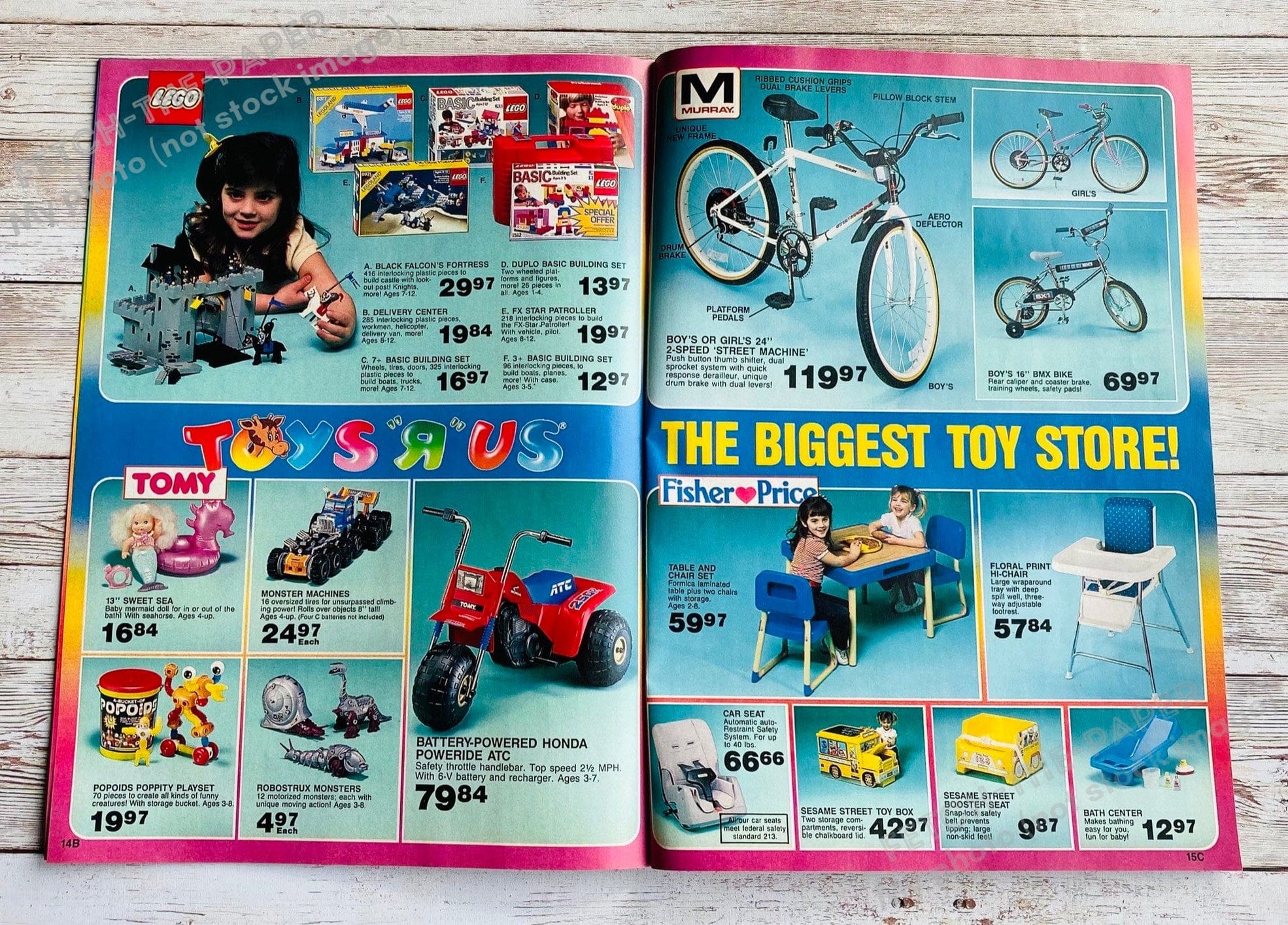 1986 Toys "R" Us Summer Fun Book Toy Catalog / Booklet Magazine Insert