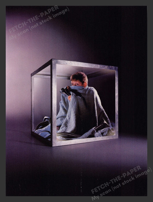 2001 Nintendo Game Cube Scared Kid Inside Video Game Print Advertisement Fetch the Paper!