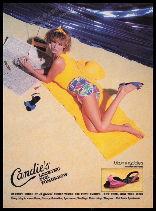 Candie's Shoes 1980s Print Advertisement Ad 1985 Legs Beach Model Fetch the Paper!