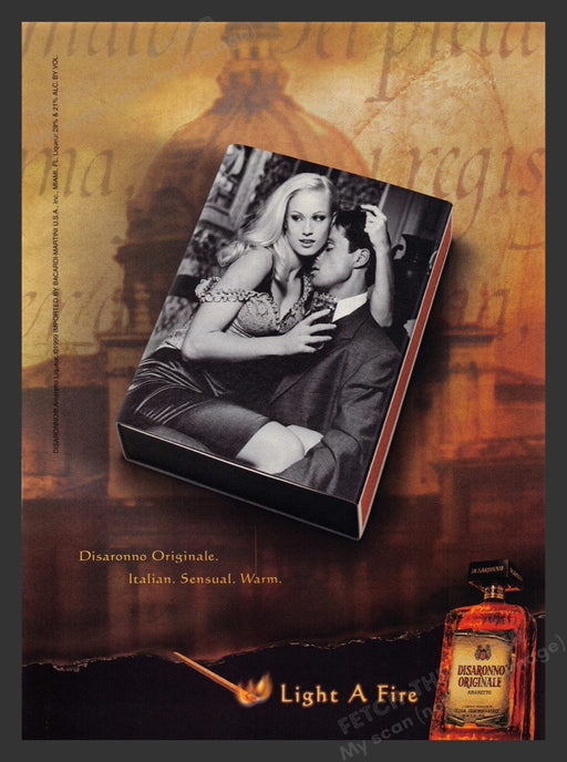 1999 Disaronno Originale Amaretto "Light a Fire" Couple Print Advertisement Ad
