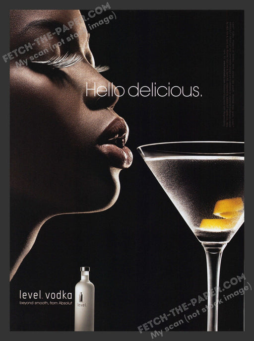 2006 Print Advertisement Level Vodka "Hello Delicious" Sexy Lips Alcohol Ad.