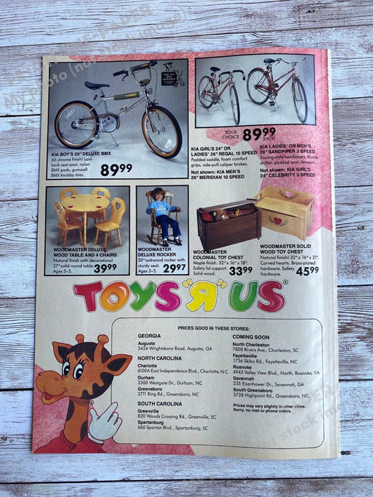 Toys "R" Us "Out of this World" 1980s Catalog Booklet Magazine Insert 1986 Fetch the Paper!